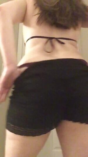 I Wanna Tease You & Make You Cum Tonight