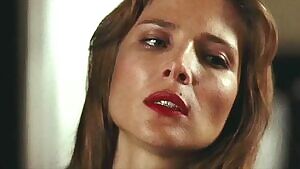 Chris Hemsworth's wife Elsa Pataky getting fingered, stripped and sucked in 