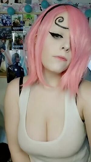 my god!! she's too perfect!!!💕💕💕💕