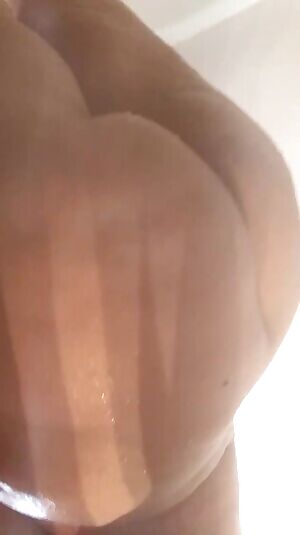 shower shake