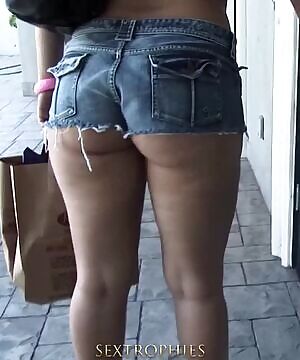 Alexis Texas is dummy thicc