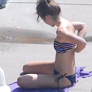 Bikini Struggle - sweet smile