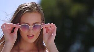 Fucking two hot euro babes