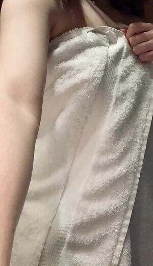 why does my towel keep dropping