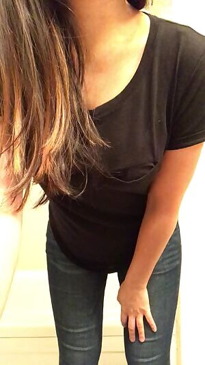 by a show of hands..who likes how my jeans hug my ass?