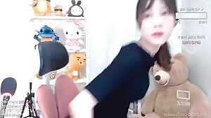 Please identify this girl!