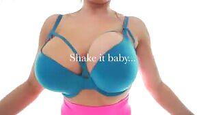 Hot Big Ass Twerking and Big Boobs Jiggling