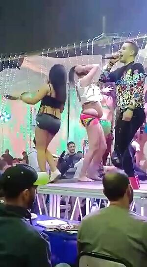 Egyptian Street Bellydancer, beautiful belly!