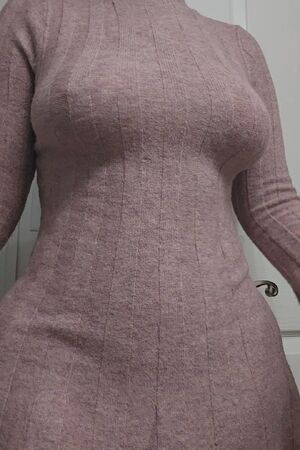 Braless Dress Pokies