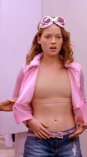 Jane Levy - Suburgatory