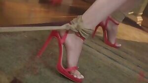 Lola Fae gets what she deserves