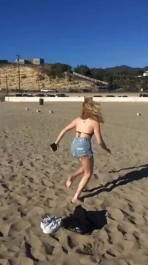 God i love Peyton List sooo much.