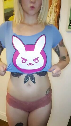 Someone said you guys might like my OC here!