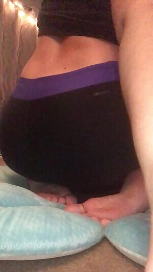 TGIF! Kicking this weekend off right 😼