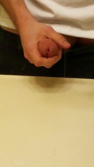 Here it cums, my first video post