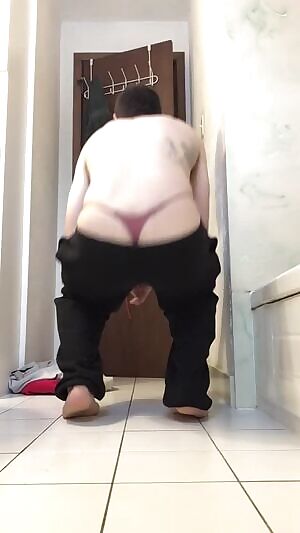 I need someone to cum play