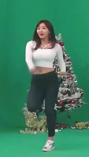 JIHYO - The Jiggles!