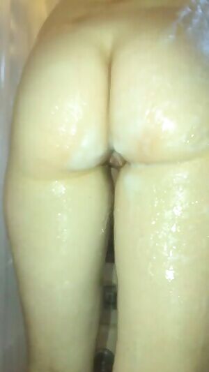 In the shower 💦🔥