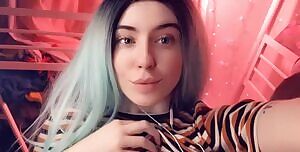 Let this petite cutie get you off today // Vanilla or domme //     ✨