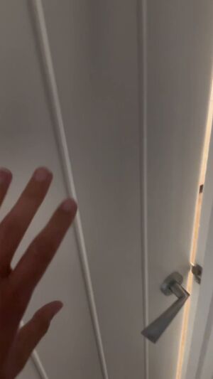 Freeuse Hotwife Cum Cumshot