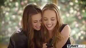 Aubrey Star & Cassidy Klein - Doing Anal