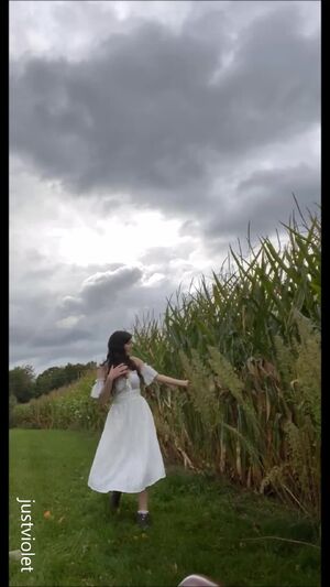 I uploaded I uploaded Farm girl fucks corn (13:01mins) to my onlyfans.com/justviolet :) subscribe for instant access to this video & 100s of my favourite full length videos ❤️