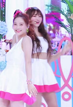 OH MY GIRL - Hyojung