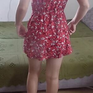 I love this dress, so easy to remove 😏