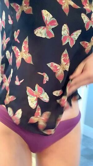 It’s been a while, so i made a quick boob drop gif for you 😘