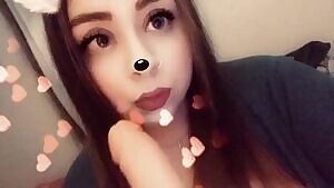 Bored and horny! Who wants to talk?❤️