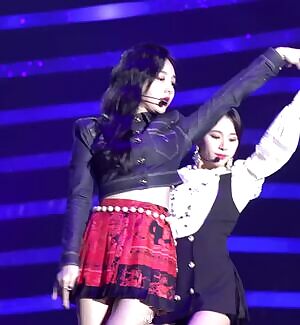 TWICE Nayeon - Lower angle