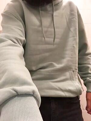 Been some time since this thick dick appeared in a GIF. PMs welcome!