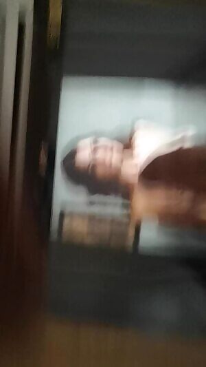 Emma Watson Vs Anne Hathaway 💦💦