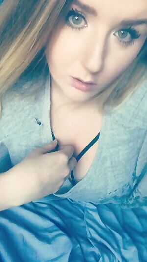 It’s friday eve! what’s everyone dressing up as for halloween?