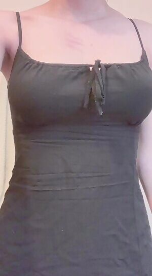 orgive my wrinkly dress :(