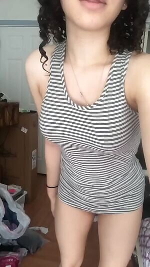 I know that you’re Salivating over me sir, nipples through the tee shirt 🤤