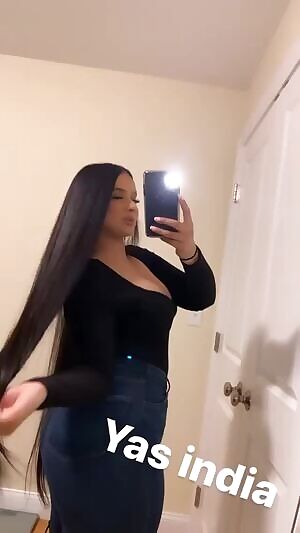 So thicc, and a sexy voice...