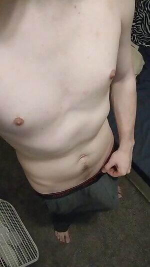 Why i cant wear loose pants