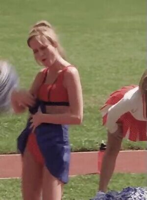 How many guys did Brie Larson fuck in her dressing room after this?