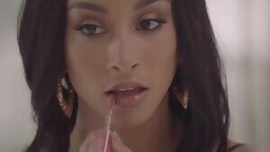 Vixen - All That Glitter - Teanna Trump