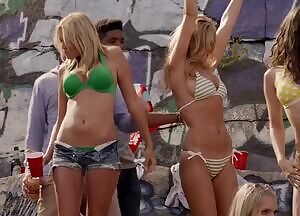 Paulina Gretzky & Aly Michalka - Grown Ups 2