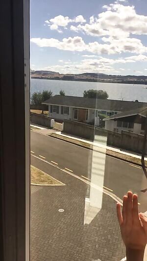 Beachgoers on the street below. if only they knew to look up 👀