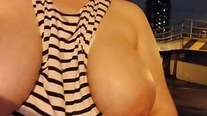 A little lashing walk by the river ;)