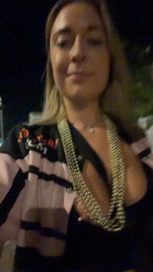 Braless Flashing Nipple Piercing Nipples Nipslip