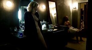 Valérie Maes's milf plot in 