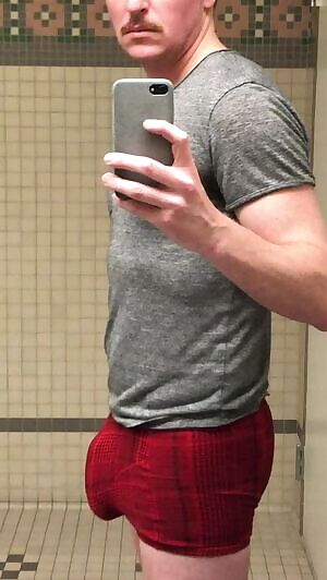 Nice and snug. Should I let it out? PMs welcome.