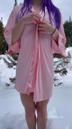 Cold & Snow Fit Nude Outdoor