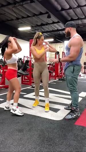 Sommer Ray camel toe