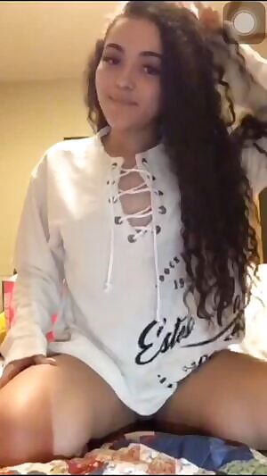 Cute Girl flashing pussy and a bit of underboob