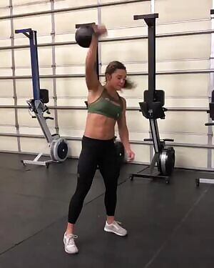 Carrie Lynn Beamer kettlebell swings